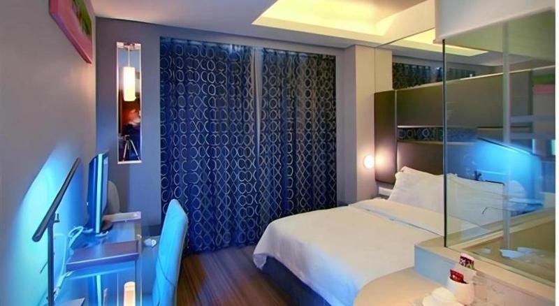 Friendship Hotel - image 39