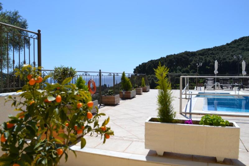 Studio with Sea View image 4