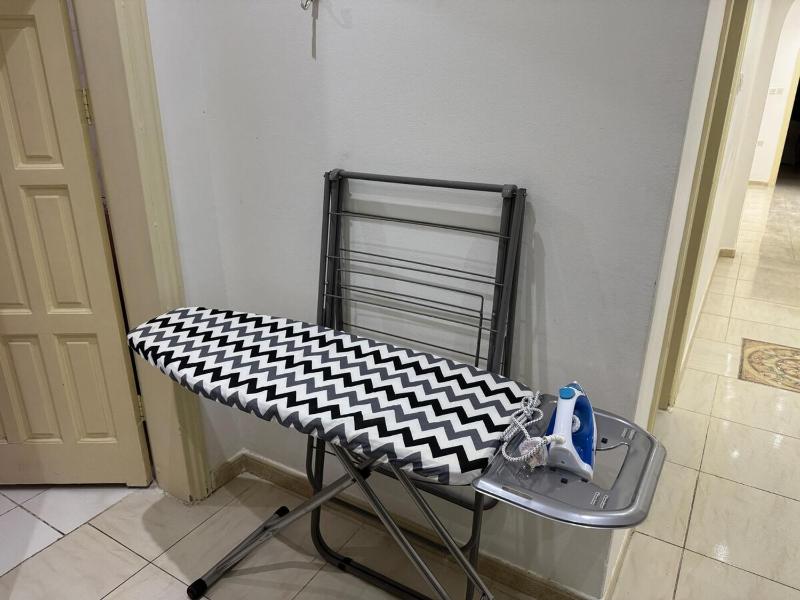 Xtra Large Apartment - image 12
