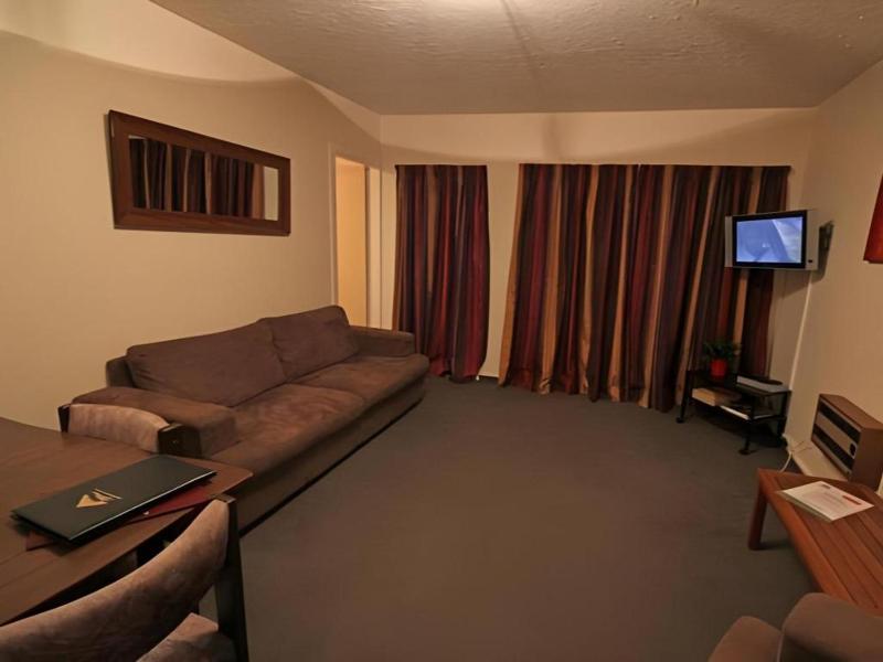 Avalon Motels - image 26