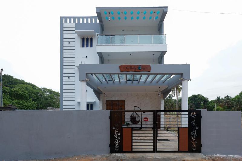 Le Pondy Bliss Private Pool Villa - image 41