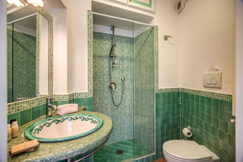 Antique Villa Lucia by Feeling Italy in Town Center with Pool Sea Views and Daily Housekeeping - image 34