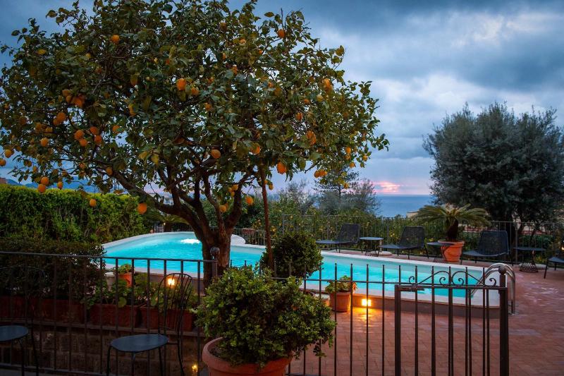 Antique Villa Lucia by Feeling Italy in Town Center with Pool Sea Views and Daily Housekeeping - image 36