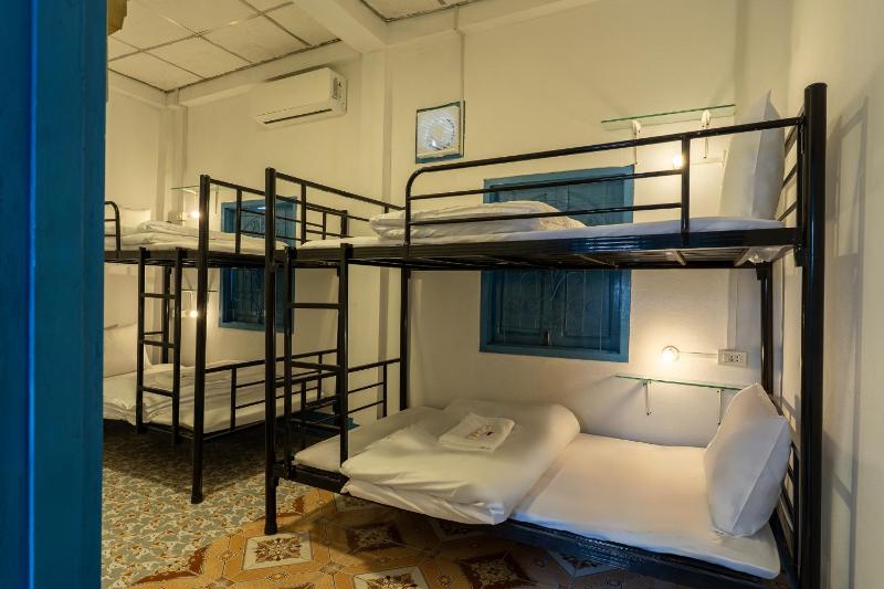 Keokhounmuang Hostel - image 12