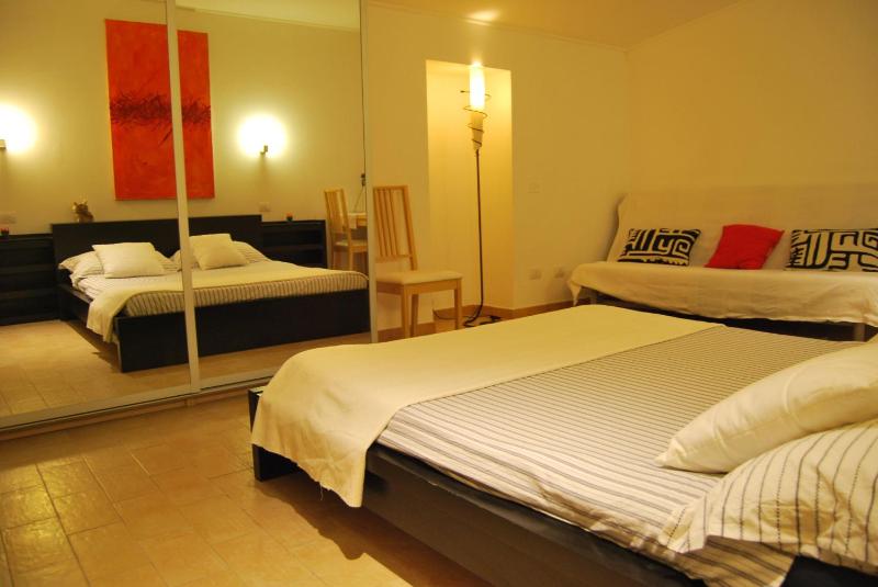 Quadruple Room image 3