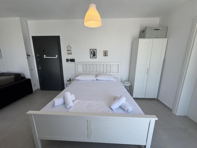 Azzurre Escape Seaview Penthouse - image 11