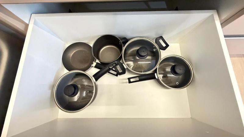 Blend Marista Luxo! Ar no quarto e na sala! Cozinha pra Café da manhã ou buffet na mesma torre! Restaurante em frente e Empório Prime na esquina! - image 16
