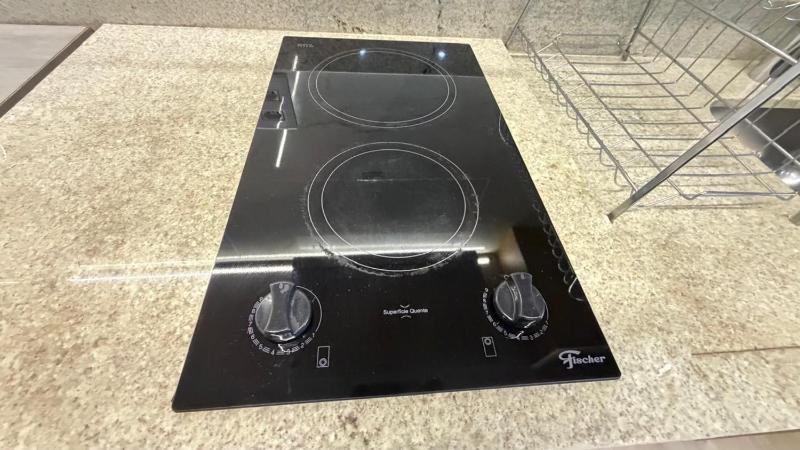 Blend Marista Luxo! Ar no quarto e na sala! Cozinha pra Café da manhã ou buffet na mesma torre! Restaurante em frente e Empório Prime na esquina! - image 17