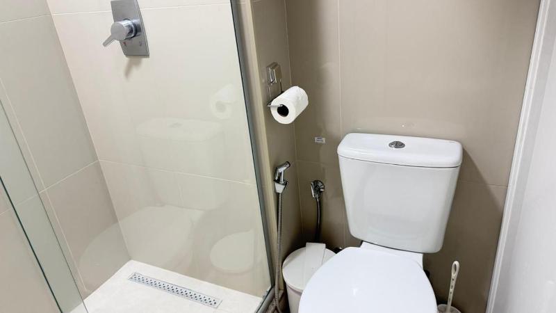 Blend Marista Luxo! Ar no quarto e na sala! Cozinha pra Café da manhã ou buffet na mesma torre! Restaurante em frente e Empório Prime na esquina! - image 11