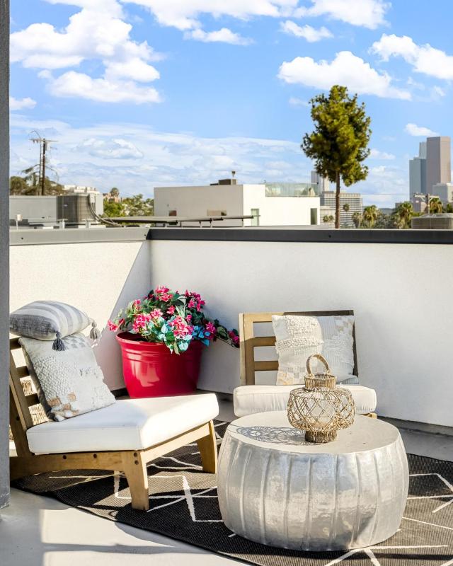 NEW Echo Park Rooftop Retreat Designer Interiors - image 15