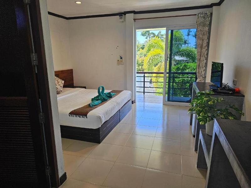 Cha-Tinnie Hotel - image 4