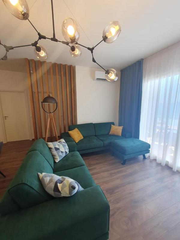 Cozy Patio Apartment - image 16
