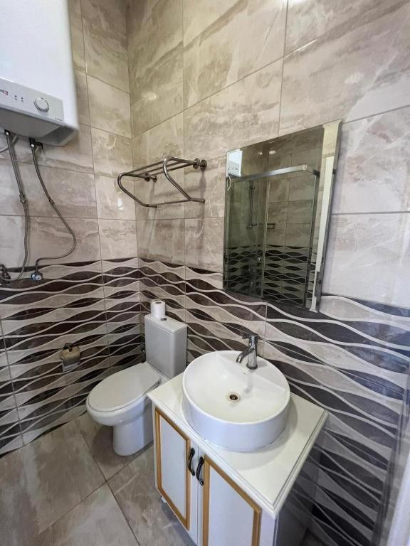 Nagas Premium Hotel - image 14