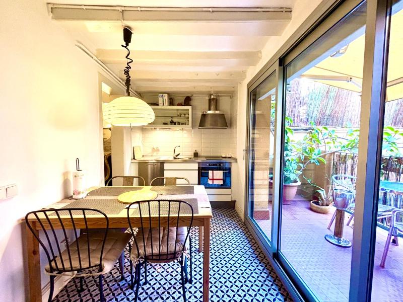 Rosselló Apartment - image 16