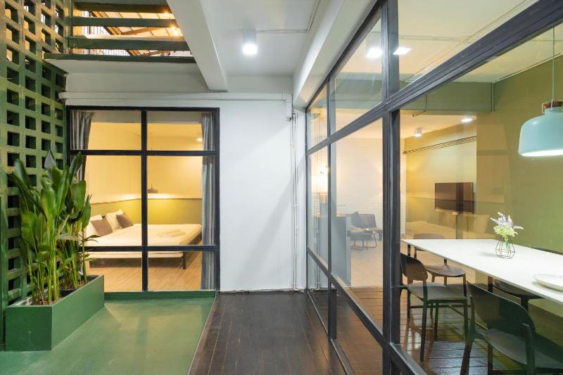 Pratunam Design Boutique - image 14