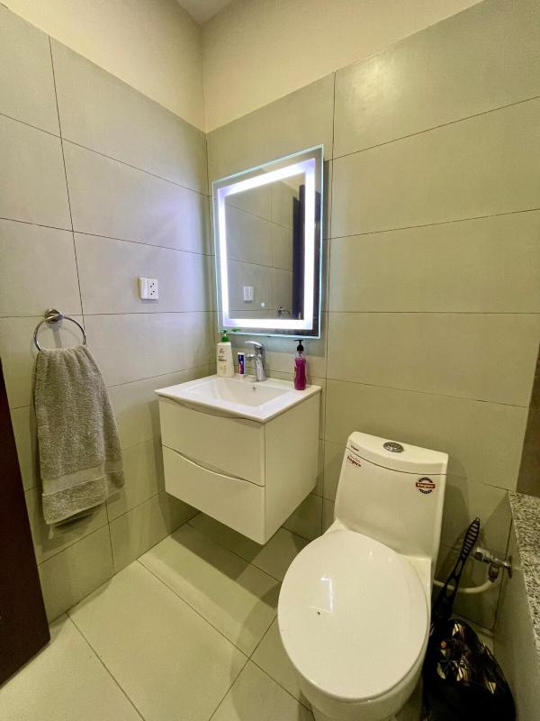 Luxury 2 BHK Apartment Near Lyallpur Galleria - image 11