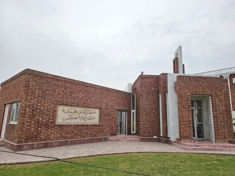 Luxury 2 BHK Apartment Near Lyallpur Galleria - image 15