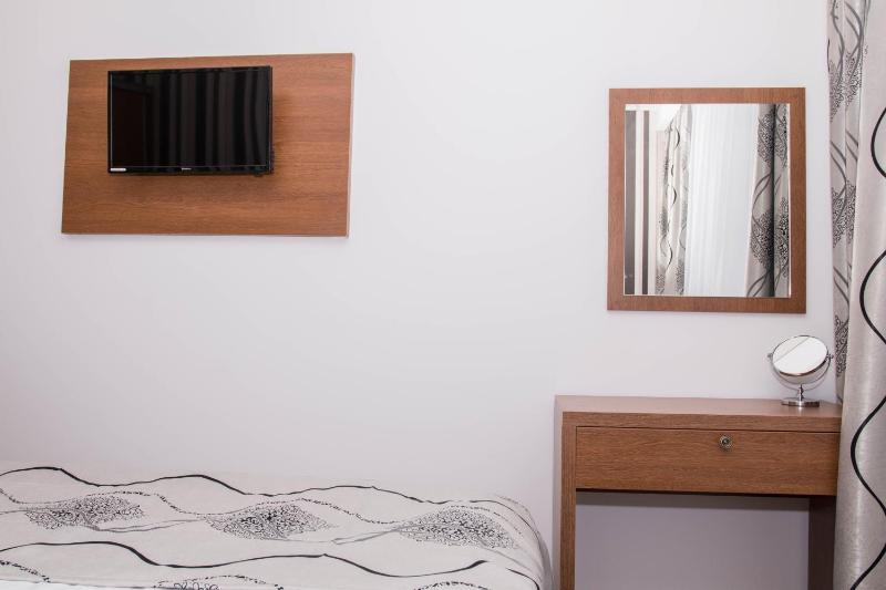 Superior Apartment image 3