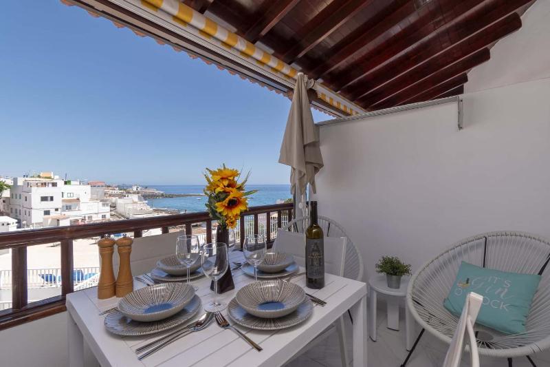 Costa Caleta 1 - Two Bed - image 23
