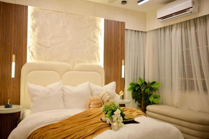 PannaCotta Premium 1BHK & 2BHK DHA Phase 7 Jami - image 1