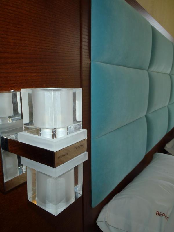 Double Room with Sea View image 2