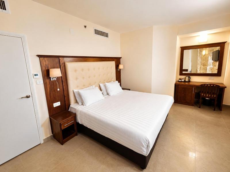 The Annexe - by Gloria Hotel - image 8