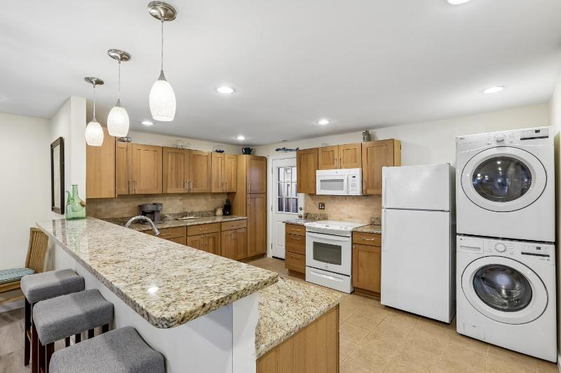 795 Queens Grant - image 13