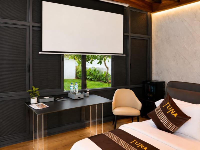 TUNA Hiriketiya - Luxury Resort & Pool Retreat - image 6