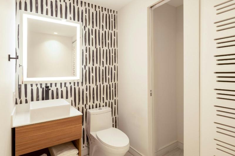 Atwell Suites Miami Brickell by IHG - image 9