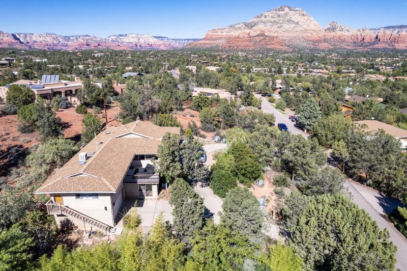 Unbeatable views incredible Sedona location - image 50