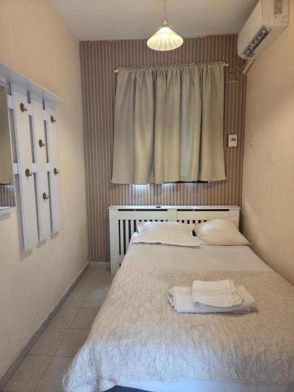 Kimpoko plage 1 bedroom - image 2