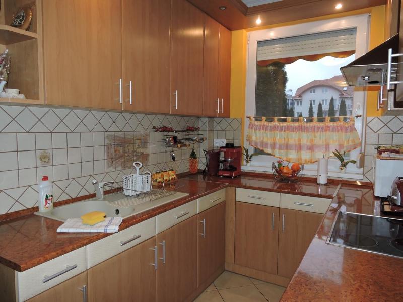 Relax Apartman - image 16