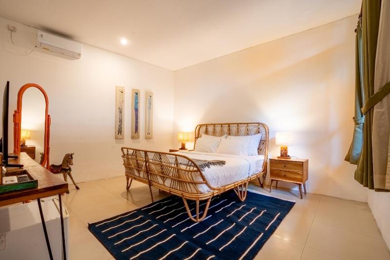 50m to Berawa Beach NU Boutique Hotel Free Gym King size bed - image 20