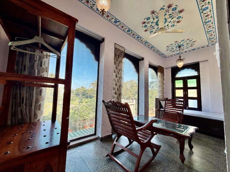 Grand Heritage Haveli - image 16