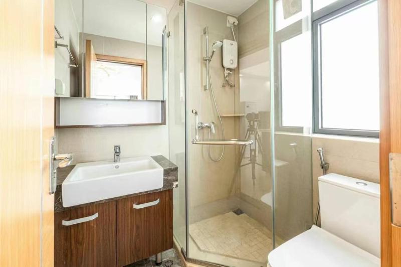 Yuetai Eastview Daily Rental Apartment - image 4