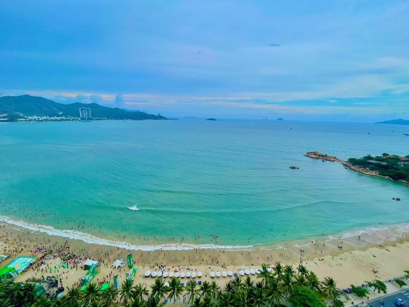 Mường Thanh Viễn Triều - Beachfront Apartment - image 17