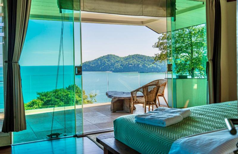 Hornbill Estate - Premium Luxury Villa - Private Beachfront - image 17