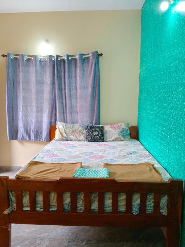 Nayana Home Stay - image 2