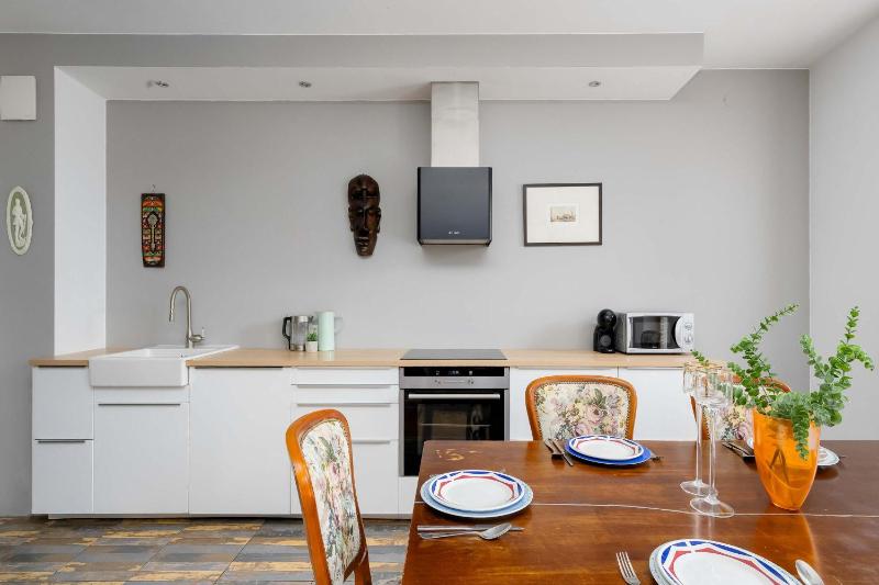 Wilanów Charming Apartment with Free Parking by Noclegi Renters - image 15