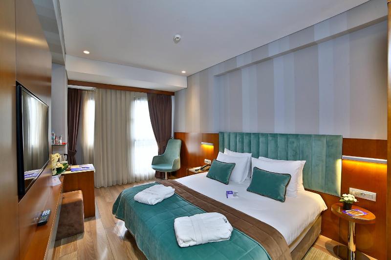 Single Room image 3