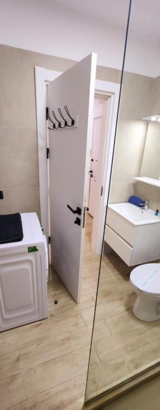 Infinity Pool Beach & Spa Resort Premium Apartment - Private Parking - image 26