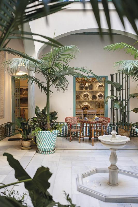 Mariana de Pineda by Home at Homes - image 9