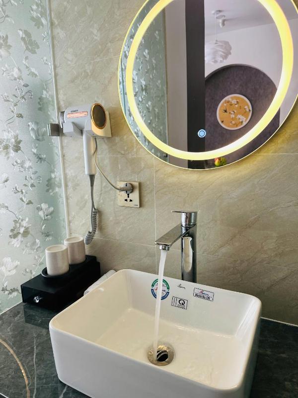 MT Suites Sa Pa - image 13