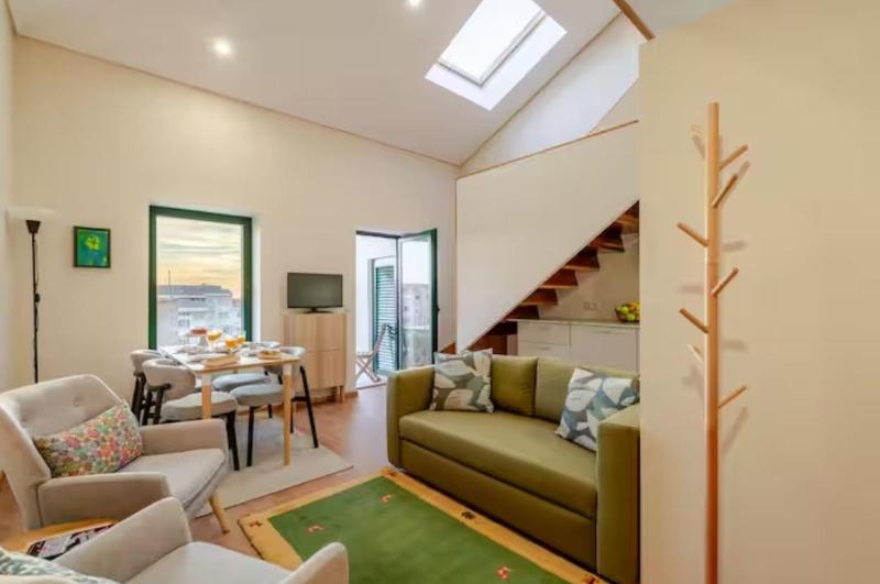 apartameno con terraza - image 5