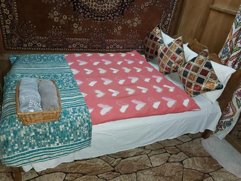 Homestay Jasmine Boathouse - image 7