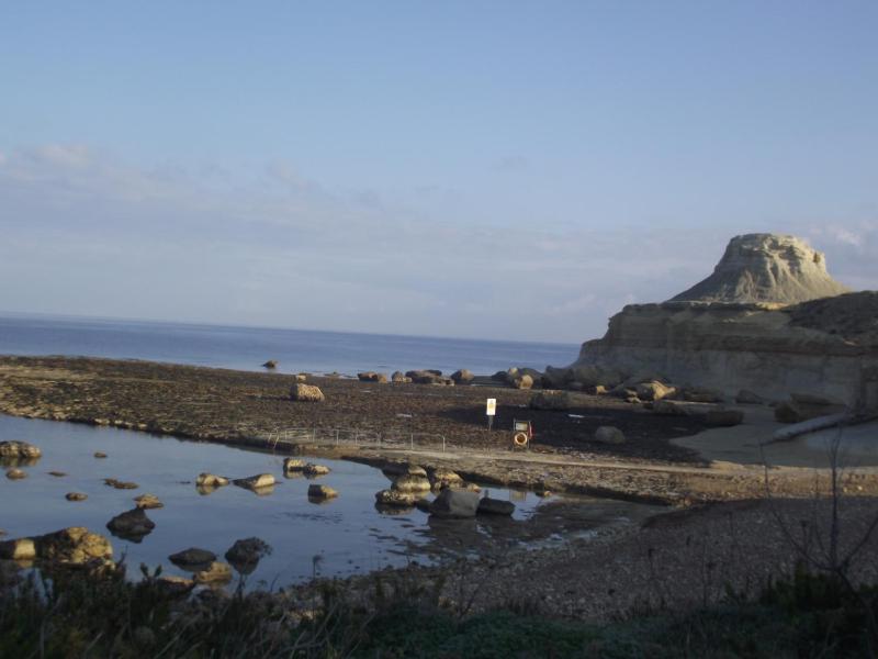 Double Room with Sea View image 2