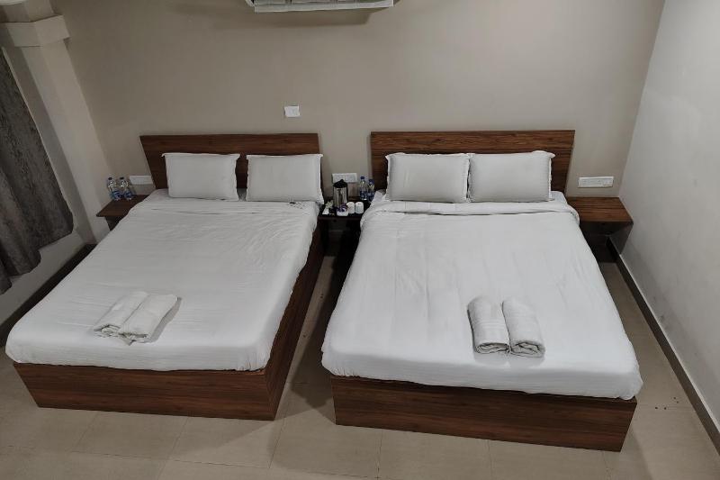 Hotel Raayara Bliss Koramangala - image 37