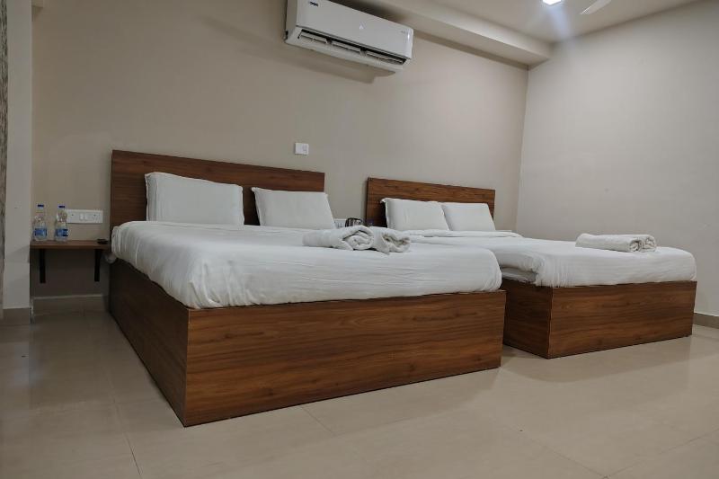Hotel Raayara Bliss Koramangala - image 33