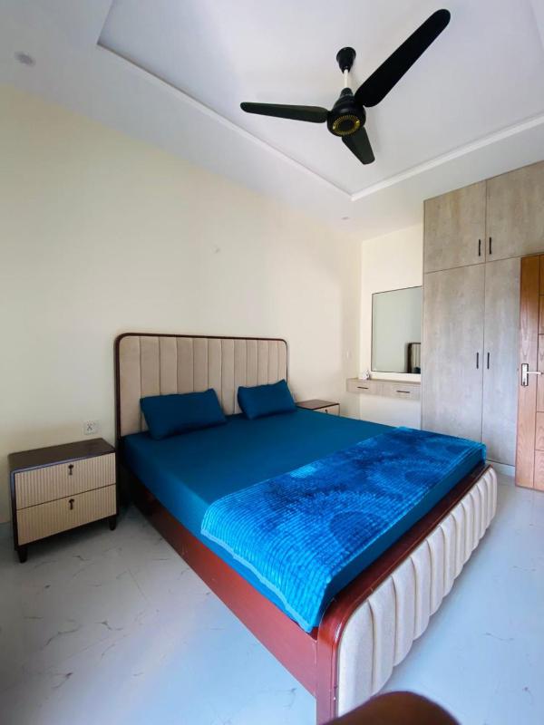 Luxury Apartments Hadaya Homes near Bahria Town - image 1