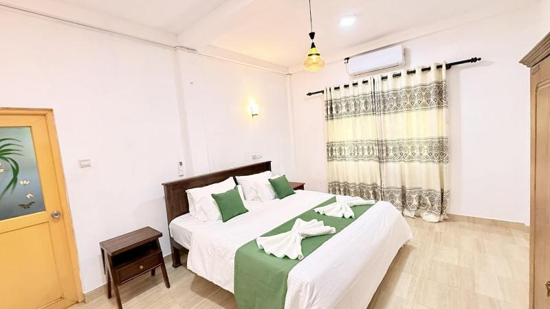 Lishu Villa Ahangama - image 9
